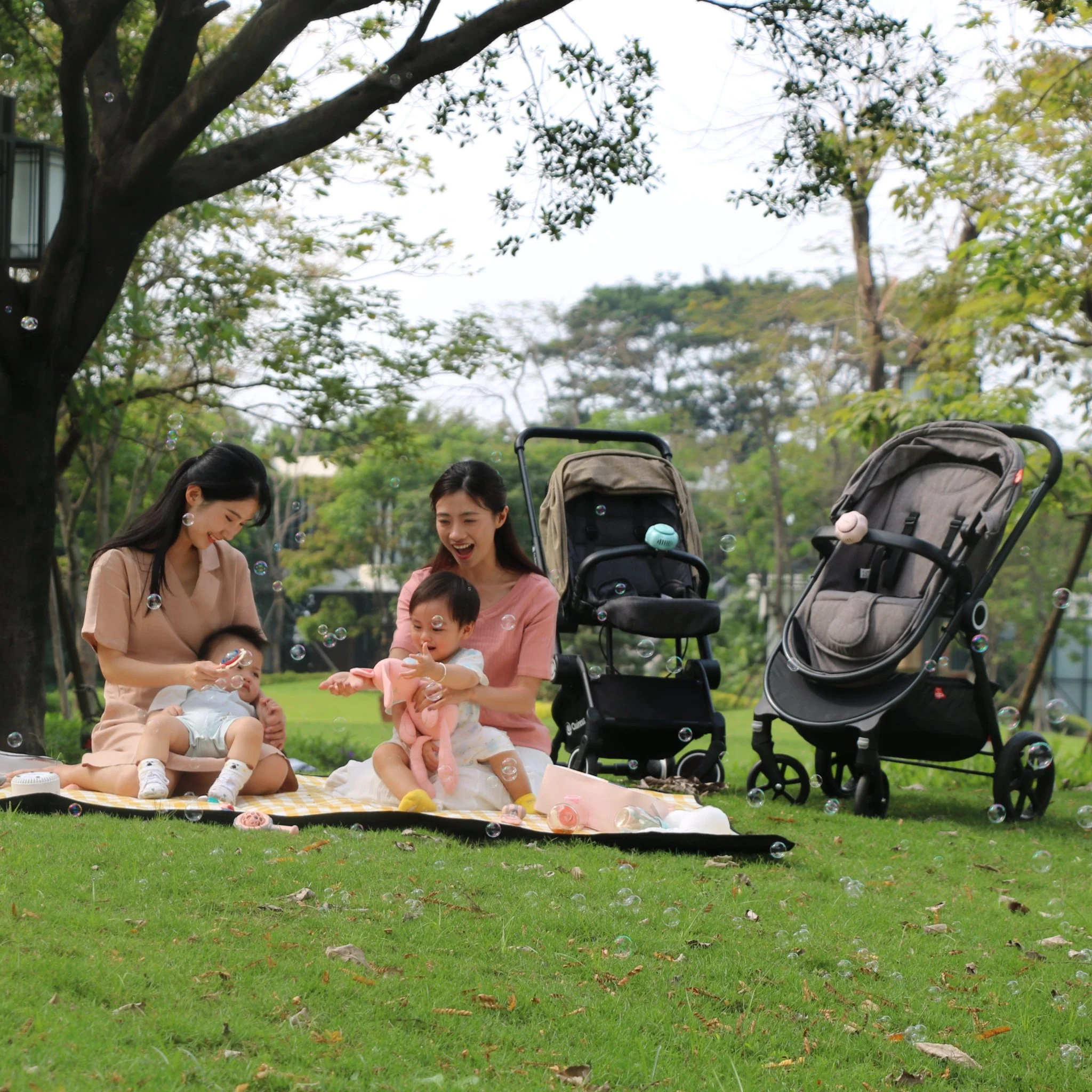 Mozzie Mist Personal Insect Repellent Fan - Image 17