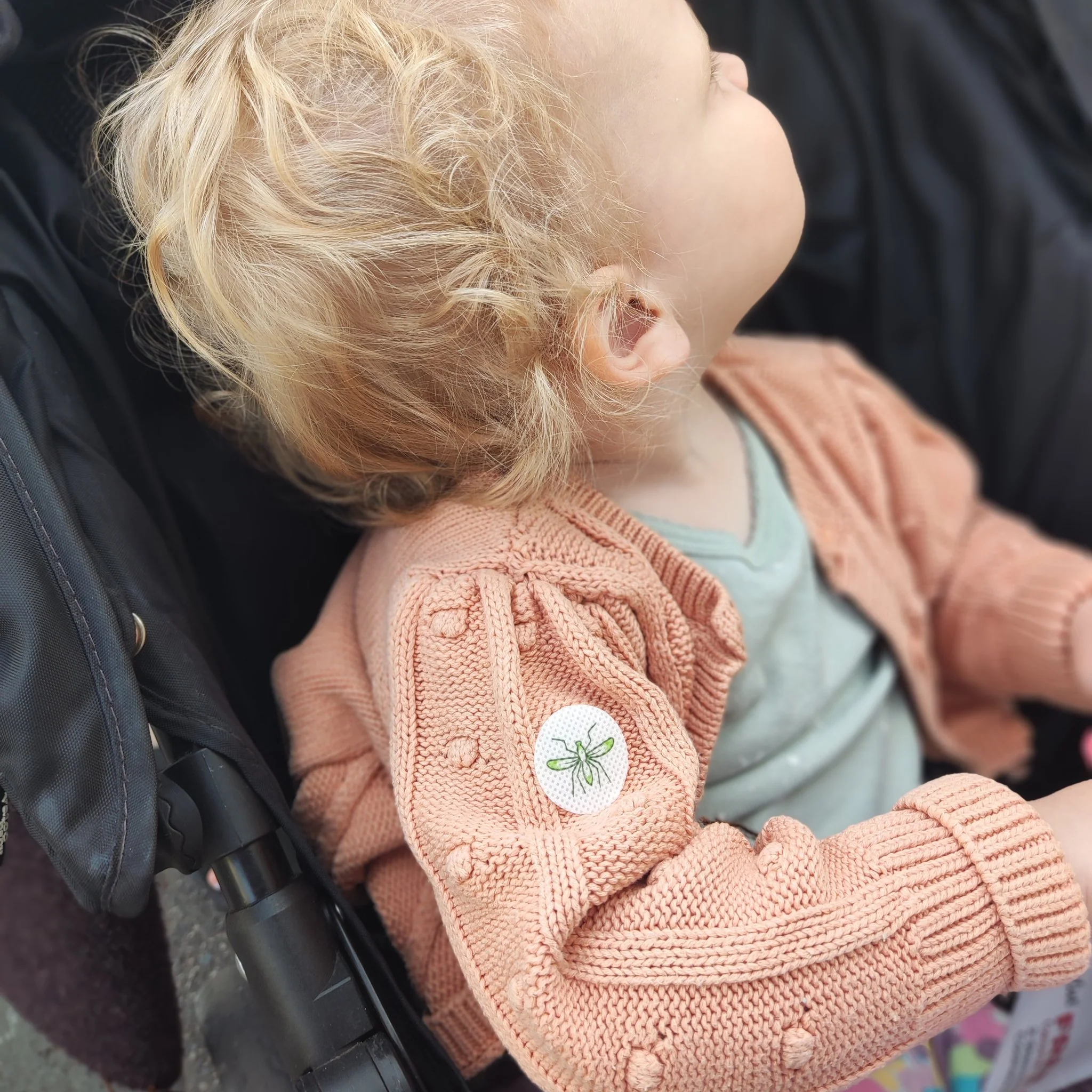 Mozzie Stop: Natural Mosquito Patches (60 Pack) - Image 7