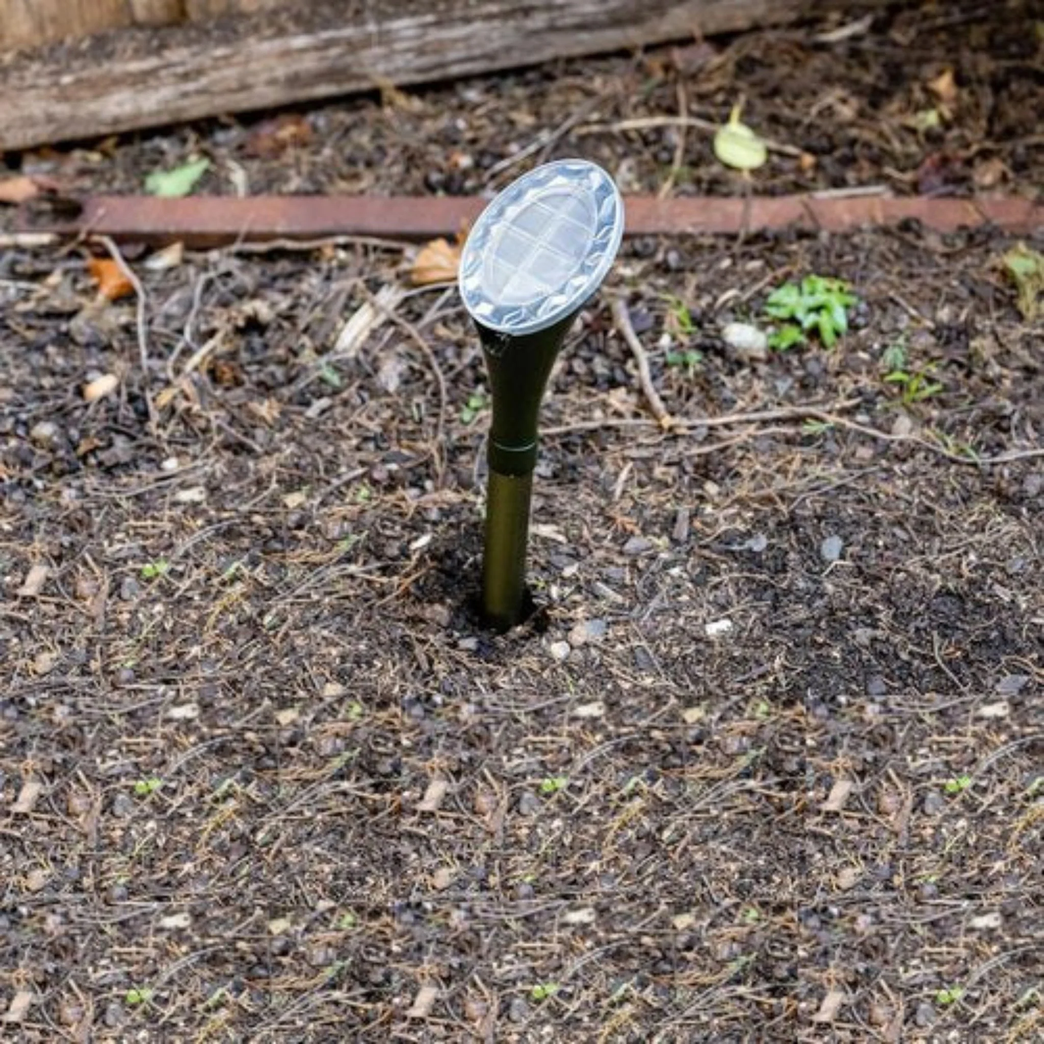 EnviroBug Powerful Solar Snake Repellers (8th Generation) - Image 9