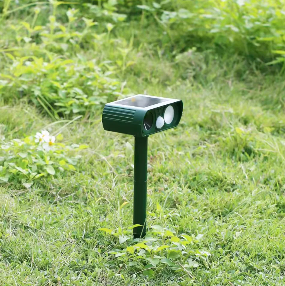 Garden Guardian - Solar Powered Ultrasonic Animal Repellent - Image 3