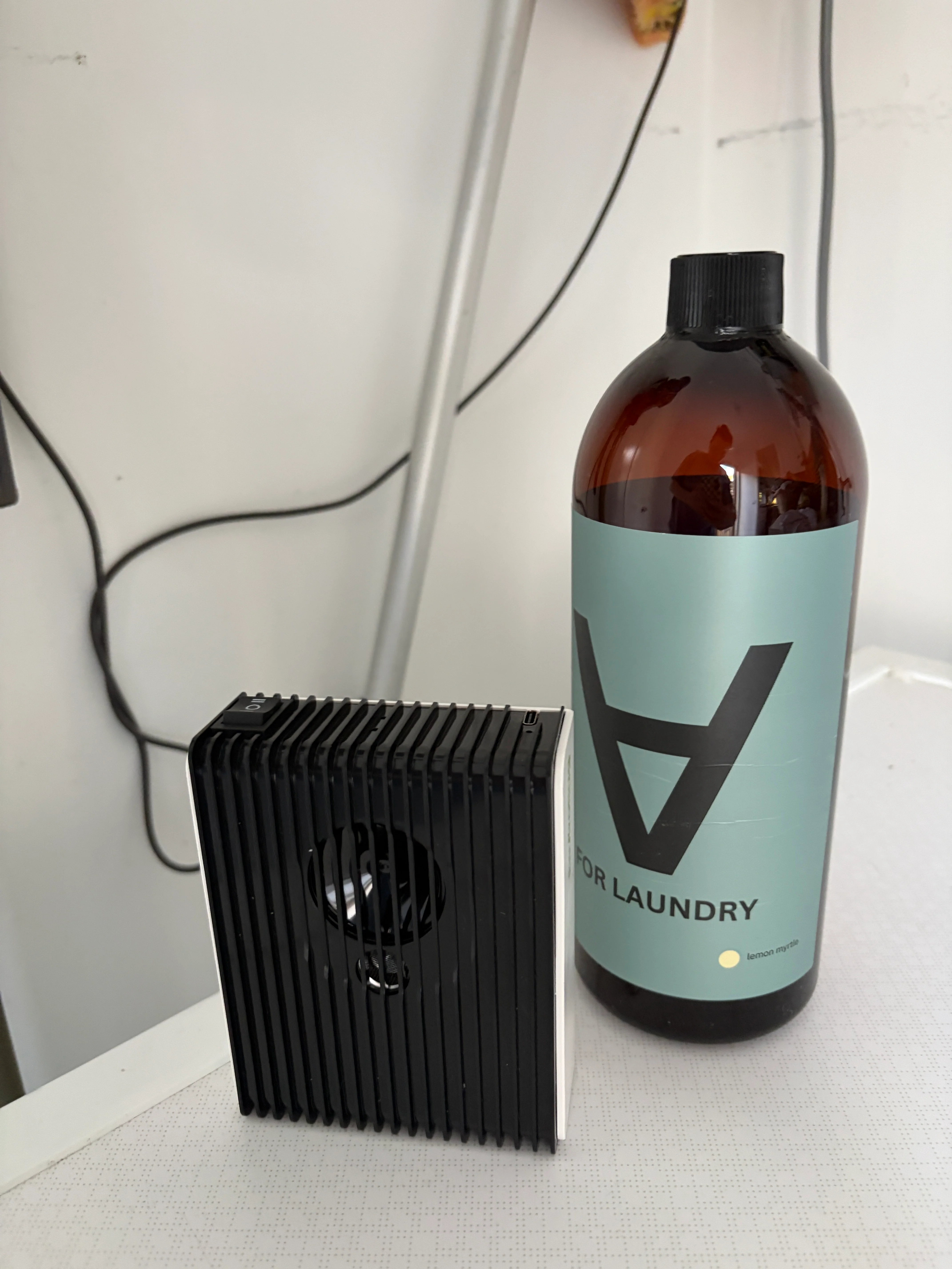 Wireless Rechargeable Ultrasonic Pest Repeller (7-day battery life!) - Image 9